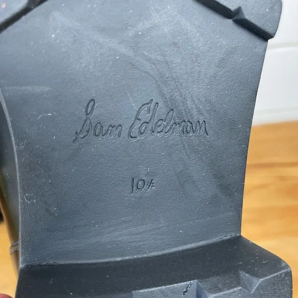 Sam Edelman Black Patent Leather Loafers with Gold Chain - Picture 11 of 16